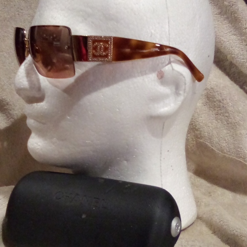Chanel "Diamante" Vintage Sunglasses,4095B, C.125/6U, 62*15 125. - Picture 2 of 13